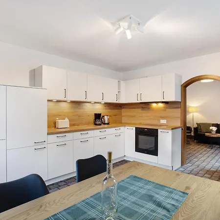 Huckelberg Apartment *